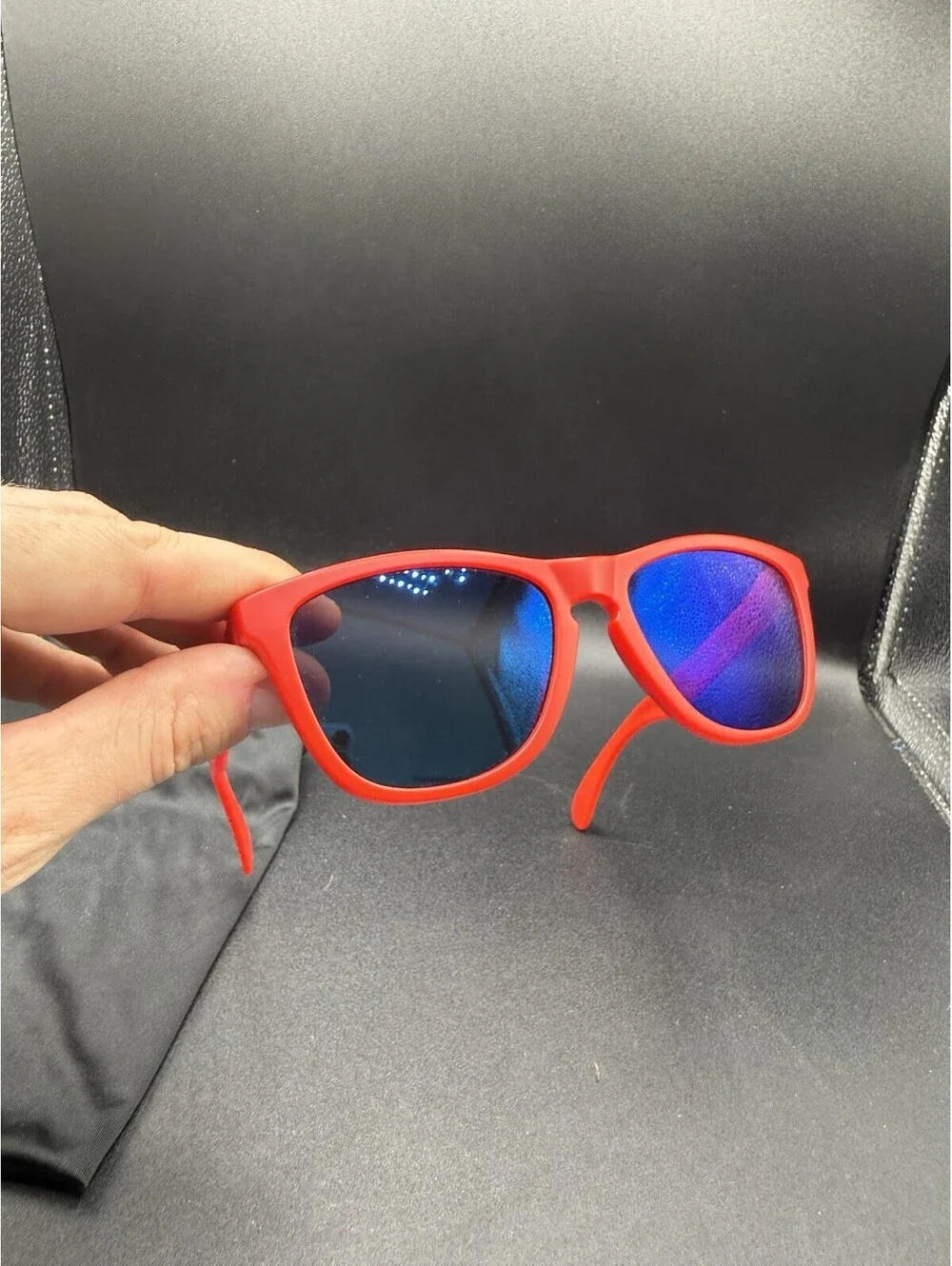 Oakley Frogskin Matte Red B1B/Ice Iridium Lenses